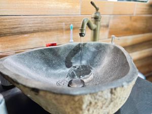 Sink- click for photo gallery